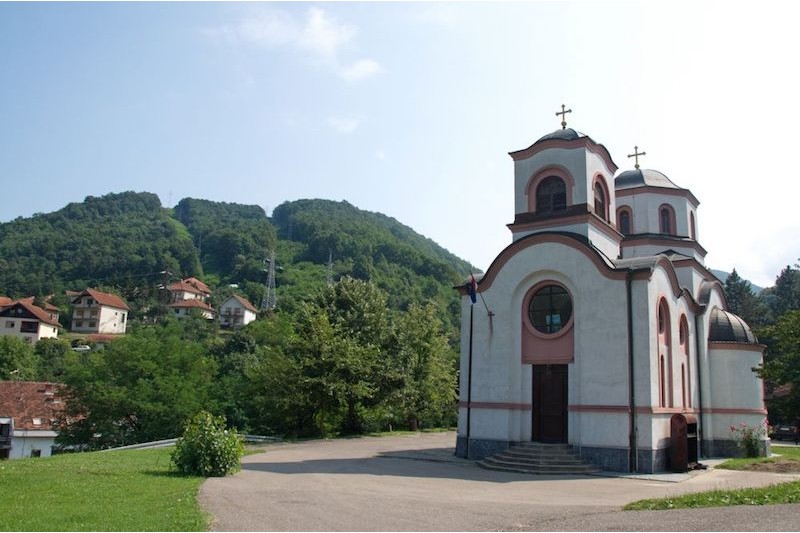 Мали Зворник - Храм Сабора српских светитеља