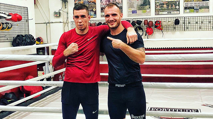 Бокс: ВАТРОГАСАЦ У БОКСЕРСКИМ РУКАВИЦАМА 