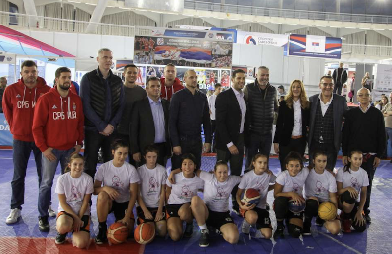Кошарка: Дружење са 3х3 шампионима и легендама на Сајму спорта