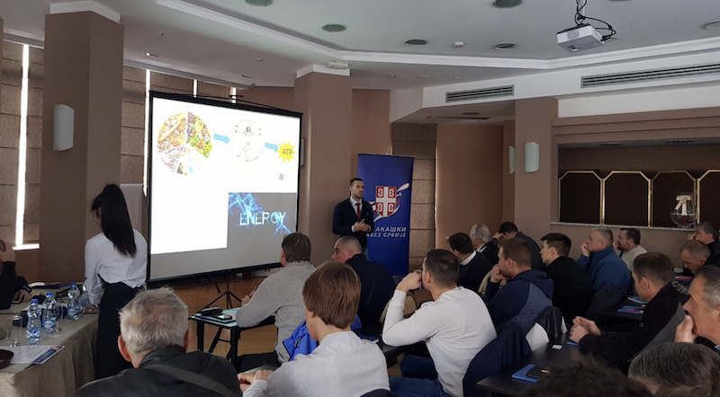 2019. започета тренерским семинаром