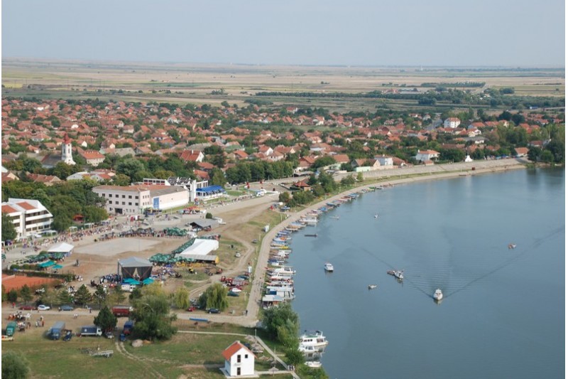 Нови Бечеј