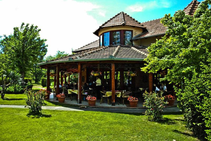 РЕСТОРАН ДИНЧИЋ