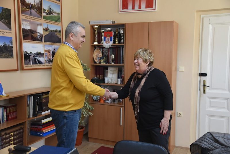 Нови Кнежевац: ХУМАНИТАРНА ПОМОЋ ДОМУ ЗДРАВЉА