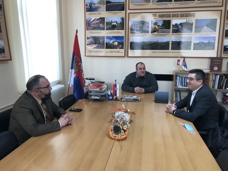 ПОМОЋНИК ПОКРАЈИНСКОГ СЕКЕРАТАРА ЗА СОЦИЈАЛНУ ПОЛИТИКУ РАДОШ ПЕЈОВИЋ ПОСЕТИО НОВИ КНЕЖЕВАЦ