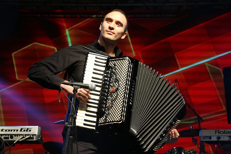 Прва хармоника Србије